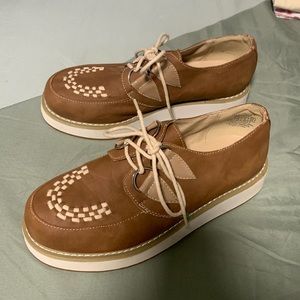 Wanted Elmhurst Women’s Oxfords
